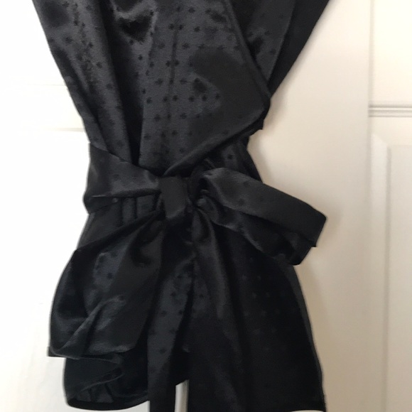 Black Express blouse - Picture 3 of 3